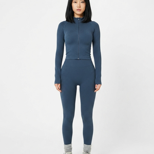 Leggings de yoga taille haute pour femmes, effet push-up, sans coutures, pour l'entraînement et le sport – Vêtements de sport OEM très demandés - Product Image 4