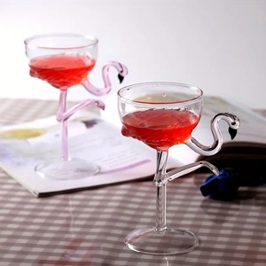 Moderno flamenco rosa 200ML cóctel Martini copa de vidrio único fresco vajilla para fiesta creativo Bar servicio de vino - Product Image 2