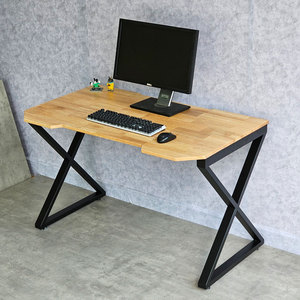 Mesa de Juego XConcept GD68073 de 120x70cm con Patas de Hierro Ensambladas, Escritorio para PC de Madera de Caucho con Función LED - Product Image 2