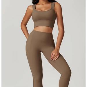 Conjunto Deportivo de 2 Piezas para Mujer, Ropa de Yoga de Alta Calidad, Color Sólido, Cintura Elástica, Tela Ligera y Elástica - Product Image 1