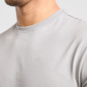 Camiseta informal personalizada al por mayor, camiseta ligera lisa en blanco de manga corta para hombre - Product Image 6