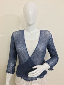 Poncho élégant de qualité supérieure avec haussement d'épaules pour femmes, vêtements de soirée, chemisier ouvert sur le devant, vêtements de plage, de mariage et de fête - Product Image 5