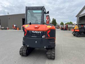   Mini-excavatrice KX040-5 - Robustesse compacte. Grande performance. - Product Image 3