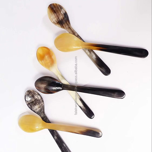 Cuillère en corne de boeuf naturelle pour la cuisine à domicile et le restaurant ensemble de cuillères en corne pour hôtel, restaurant et ustensiles de cuisine par Falak World Export - Product Image 3