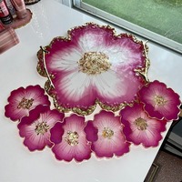 Ensemble de plateaux et de sous-verres ronds multi-tailles en résine dorée de qualité supérieure, élégant pour servir des aliments et des boissons lors de fêtes, pour la décoration de la maison