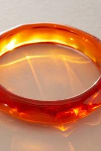 สร้อยข้อมืออะคริลิคเรซิ่นหลากสีแวววาวของผู้หญิงกำไลข้อมือแฟชั่นทรงสี่เหลี่ยมที่สวยงาม - Product Image 6