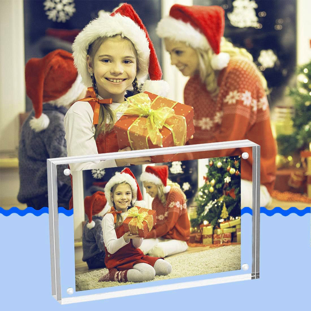 Latest Design Magnetic Lightweight Clear Acrylic Photo Frame Modern Transparent UV Resistant Eco-friendly Desktop Picture Home