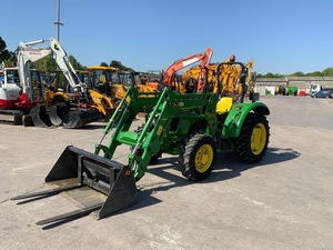 จอห์นรถแทรคเตอร์สำหรับสวน2WD 50แรงม้าพร้อมกระปุกเกียร์และปั๊มอุปกรณ์ทางการเกษตรเพิ่มผลผลิต5050E - Product Image 3