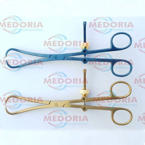 Fórceps de reducción ósea Medoria International de primera calidad, tornillo de fijación, juego de instrumentos ortopédicos, 2 uds., modelo Clase 1 año - Product Image 1