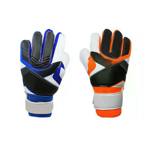 Vente en gros Gants de gardien de but professionnel respirants pour l'entraînement au football Meilleurs gants de gardien de but en latex avec logo personnalisé - Product Image 4