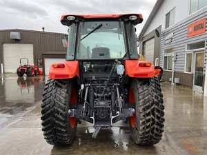 Tractores Agrícolas Multifuncionales Kubota M70, Diésel de 4 Cilindros, Tracción en las 4 Ruedas 4x4, Mini Tractor con Cargador Frontal de Cangilones - Product Image 6