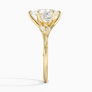 Anillo de diamante de moissanita de corte plateado 925, diseño solitario atemporal de alto brillo para fiesta de boda, uso diario, promesa de compromiso - Product Image 4