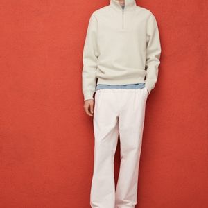 Streetwear d'hiver décontracté Pull à capuche noir à épaules tombantes avec technique de teinture en polaire douce - Product Image 4