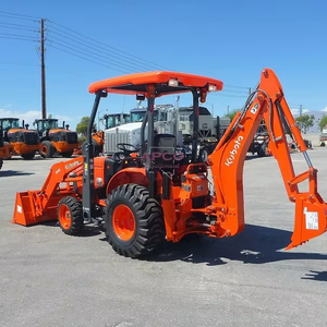 Cargadora de Ruedas Retroexcavadora Kubota M62 Diésel con Alto Momento de Carga y Bomba Hidráulica KYB - Product Image 1