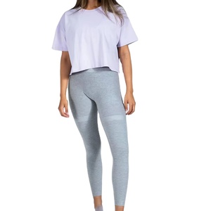 Camiseta corta moderna para mujer, estilo sencillo y elegante, de algodón premium, manga corta, clásica. - Product Image 1