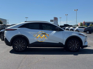 Toyota C-HR XSE 3.0L Automatique Orange 2026 avec sièges en cuir VIP, toit étoilé et phares LED/Xénon à vendre - Product Image 2