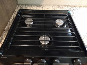 บ้านคอนเทนเนอร์ Keystone Hideout ปี 2018 พร้อมระบบไฟฟ้าในตัวและพื้นที่เตรียมงาน ดีไซน์ทันสมัย พร้อมการรับประกัน - Product Image 6