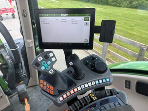 Tractor Fendt Listo para Envío, FENDT Fendt 714 VARIO, Tractor Agrícola de Ruedas, 140HP, 4WD, Transmisión por Engranajes para Motor de Alta Presión - Product Image 6