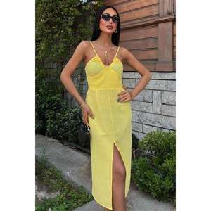 Vestido con Abertura Frontal 2899 con Accesorio en el Busto, Cintura Natural, Transpirable - Product Image 3