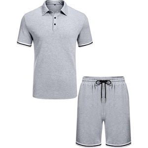 ชุดออกกำลังกายผู้ชายสองชิ้นสำหรับฤดูร้อน เนื้อผ้าสบาย ระบายอากาศได้ดี ผลิตจากผ้าฝ้าย 100% เสื้อยืดแขนสั้น กางเกงขาสั้น มีเชือกผูกเอว เหมาะสำหรับออกกำลังกาย - Product Image 1