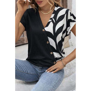 Blusa de viscosa de manga corta con cuello en V y botones frontales para mujer con detalle de estampado de leopardo, 37591 - Blanco - Product Image 2