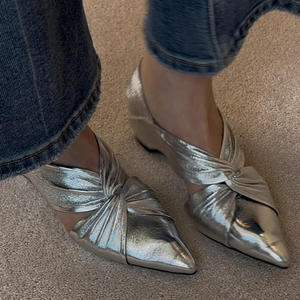 Zapatos planos de lona bordados para mujer, zapatillas informales para mujer, mocasines sin cordones, calzado cómodo y transpirable para verano - Product Image 3