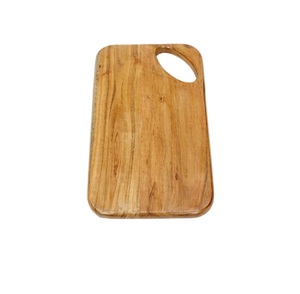 Planche à découper en bois d'acacia pour servir la pizza et le fromage Planches à découper en bois avec poignée - Product Image 1
