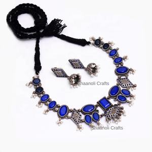 สร้อยคอหินสีฟ้า Ratna ทำจากเงินสวยสร้อยคอเครื่องประดับสำหรับผู้หญิงสำหรับเทศกาลและงานแต่งงาน - Product Image 1