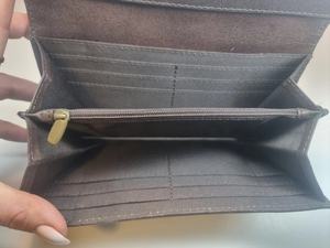 Portefeuille sculpté à la main pochette coque de téléphone portefeuille élégant en fourrure de vachette multi-usages portefeuilles en cuir occidental - Product Image 2