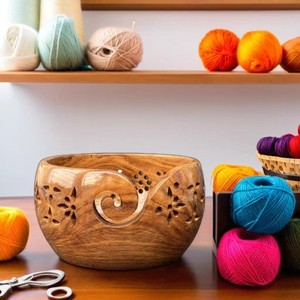 Tazón de hilo de madera Simple grande para tejer ganchillo, soporte de hilo hecho a mano con recortes de remolino para almacenamiento de hilo de tazón de ganchillo - Product Image 4