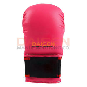 Services OEM, gants de karaté de style moderne, gants de karaté personnalisés de haute qualité, gants de karaté légers - Product Image 3