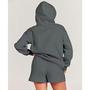 Costume femme 2 pièces sweat à capuche coton t-shirt et ensembles courts été t-shirt et short ensemble pour unisexe logo personnalisé nouveau Design - Product Image 5