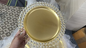 Assiette de présentation en cristal doré brillant - Product Image 2