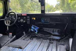 AM GENERAL M1123 d'occasion 2010, conduite à gauche/droite - Product Image 4