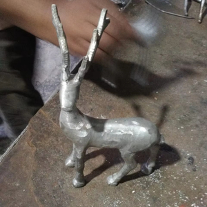 Figurines et décorations de Noël modernes en aluminium personnalisées, sculptures suspendues durables pour la décoration de la maison - Product Image 1