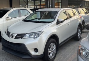 2014 para Toyota Rav4 2.5L XLE Usado LHD Interior de cuero oscuro FWD Drive con control de crucero ACC - Product Image 2