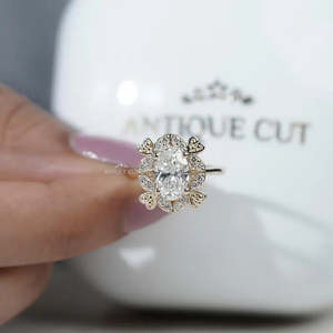 Bague de promesse géométrique en diamant Marquise Halo en or véritable plaqué rhodium 14 carats - Product Image 6