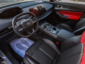 UNI-S CS55 Plus 2024-2026, 1.5 AMT, 181 hp, Gasolina, Automático, Cuero, Volante a la Izquierda, Techo Panorámico - Product Image 5