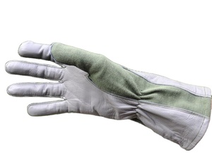Guantes de Piloto Nomex Verde Salvia de Primera Calidad - Product Image 3