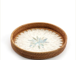 Royal Looking Hotels Home Kitchen Use Food Drink Juice <b>Serving</b> <b>Tray</b> Rattan <b>Round</b> <b>Serving</b> <b>Trays</b> Rattan <b>Serving</b> <b>Tray</b> - Product Image 1