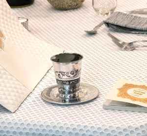 Vente directe d'usine, coupe à vin Kiddush en acier inoxydable doré personnalisable, classique pour les fêtes de Shabbat, prix bas, MOQ faible, métal - Product Image 6