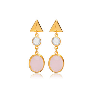 Rosa humo cuarzo forma ovalada piedra triángulo liso 22K oro bisel 925 plata esterlina Stud pendientes - Product Image 1