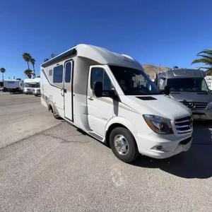 Autocaravana de Lujo Autopropulsada 4x4, Construcción de Aluminio, Capacidad para 4-6 Personas, Carga Útil de 3600 kg, Euro 6 - Product Image 1