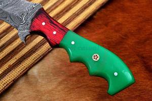 Couteaux de chasse faits à la main en Damas, couteau de traqueur avec étui en cuir, couteaux de traqueur pour le camping en plein air - Product Image 4