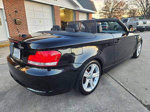 รถยนต์มือสองสภาพดี ปี 2011 บีเอ็มดับเบิลยู ซีรีส์ 1 รุ่น 128i พวงมาลัยซ้าย - Product Image 5