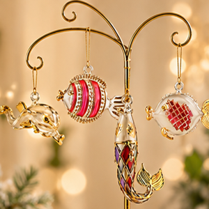 Ornements de Noël en forme de dauphin égyptien, décoratifs, peints à la main, colorés, dorés - Product Image 3