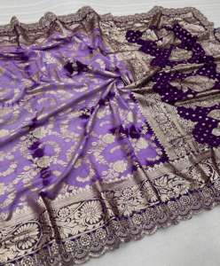 ผ้าไหมชิบอริพรีเมียม พร้อมงานปักดิ้นทองทั่วผืนและขอบลูกไม้ปักเลื่อมอย่างประณีต ชุดประจำชาติที่สง่างาม - Product Image 5