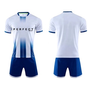 Uniformes de football de haute qualité, ensembles de vêtements de football, séchage rapide, impression numérique par sublimation, maillot de football d'équipe - Product Image 5