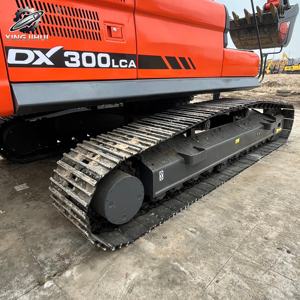 Excavadora Usada Doosan DX300 de 30 Toneladas con Cucharón de 1.5m³, Marca Coreana Original, Excavadora de Construcción Grande sobre Orugas, Bajo Número de Horas, Certificación CE - Product Image 5