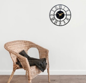 นาฬิกาแขวนโลหะทรงกลมดีไซน์เนอร์สีดำดูเก๋ไก๋เหนือกาลเวลาช่วยเพิ่มการตกแต่งห้องนั่งเล่นห้องนอนหรือสำนักงาน - Product Image 4